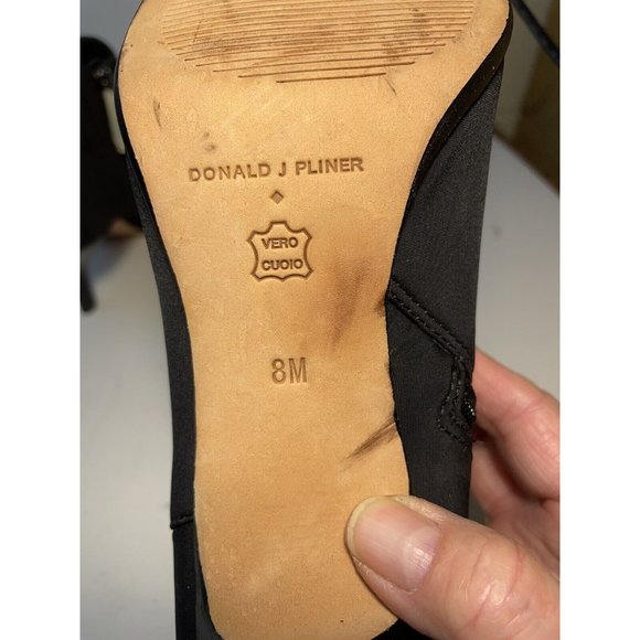 Donald Pliner Booties Size 8 M Black Lexie 2” Heel Pointed Toe Zipper Fabric - Picture 12 of 13